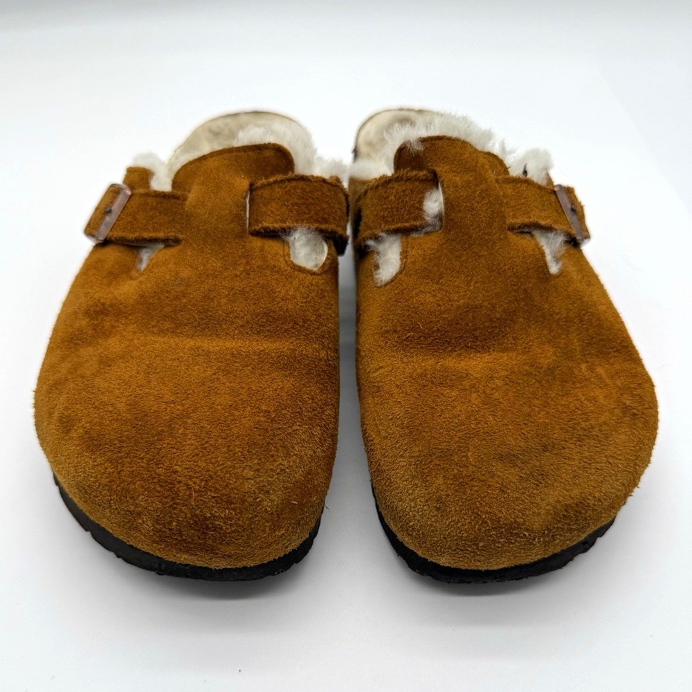 Birkenstock EU 40 Size 9.5 Brown Suede Shearling Lined Buckle Clog Sandals